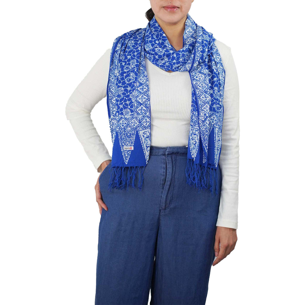 Handmade Batik Scarf, soft Cotton, Boulder, Blue, Light Blue, White - Che Cose Belle
