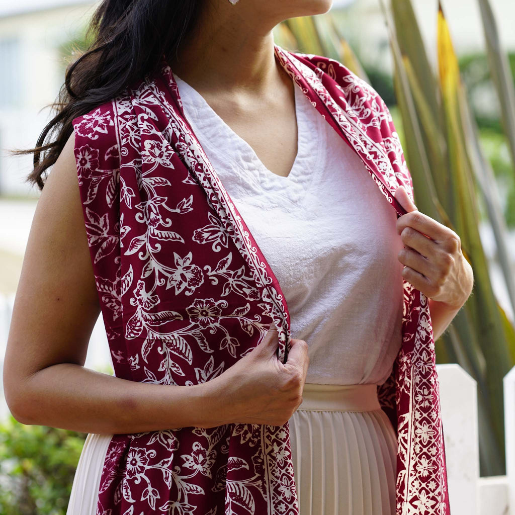 Handmade Batik Scarf, soft Cotton, Red White Cherish, Burgundy - Che Cose Belle