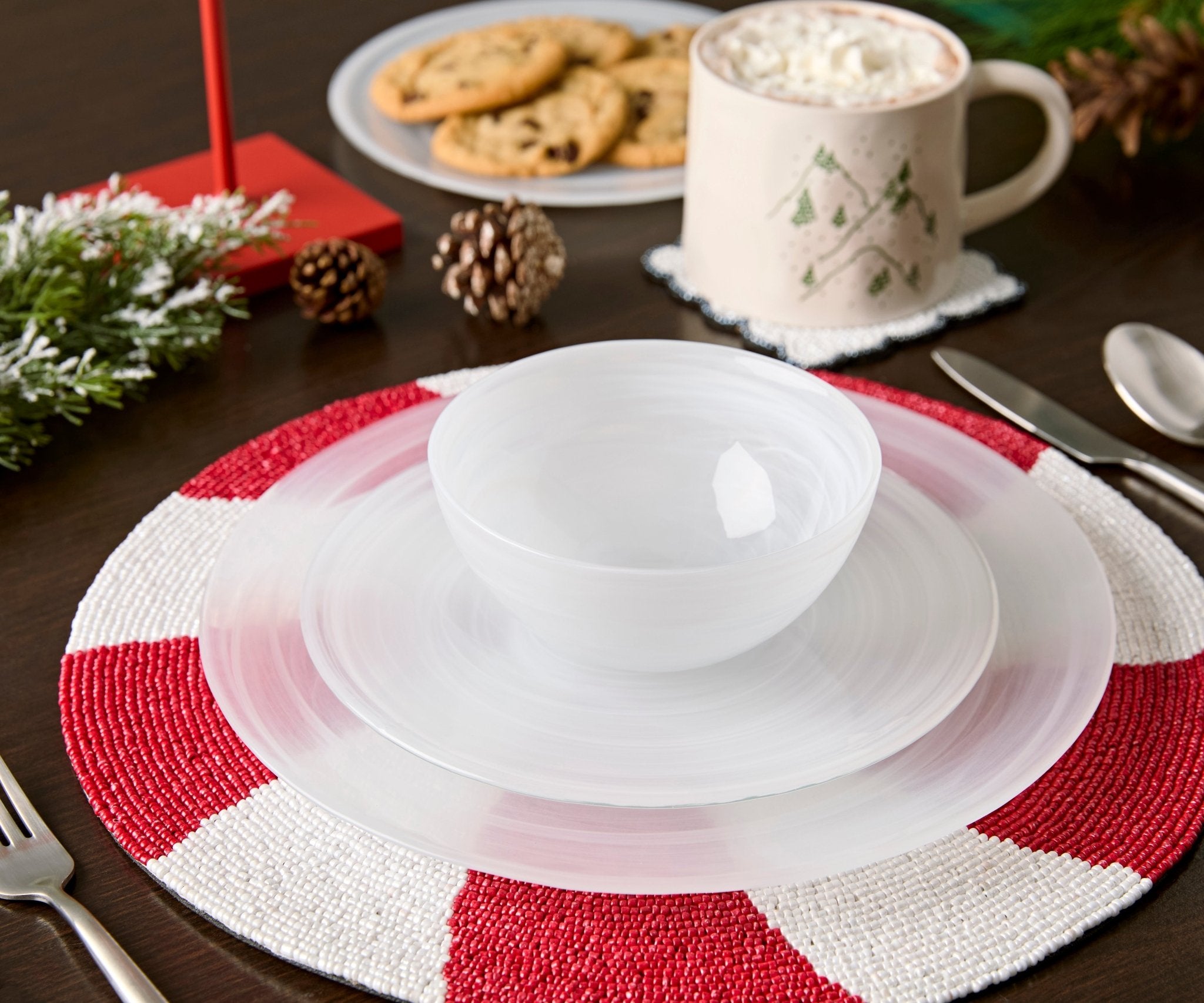 Handmade Beaded Candy Cane Placemat – Christmas Placemats, Beaded Candy Cane Placemat & Runner – Christmas Table Decor by Payton James - Che Cose Belle