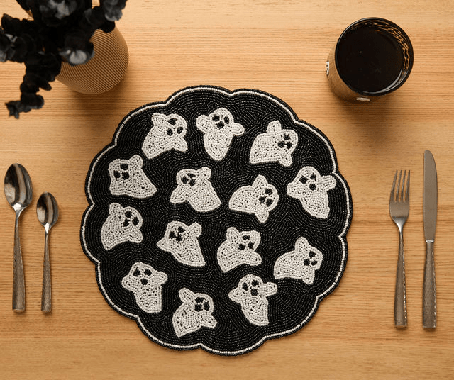 Handmade Beaded Ghost Placemat Halloween Table Decor Spooky Bead Table Mat Cute Ghost Centerpiece Goth Holiday Decoration - Che Cose Belle