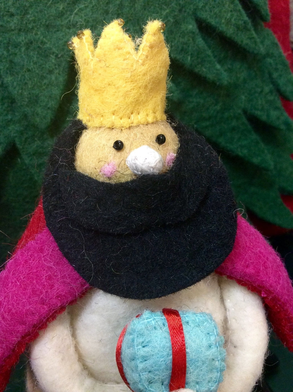 Handmade Nativity Scene Hand Felted Wool Arcadia Home - Che Cose Belle