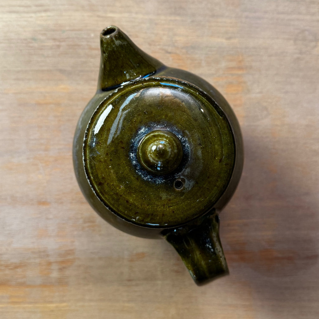 Handmade Olive Green Stoneware Teapot | Wheel-Thrown Ceramic Teapot - Che Cose Belle