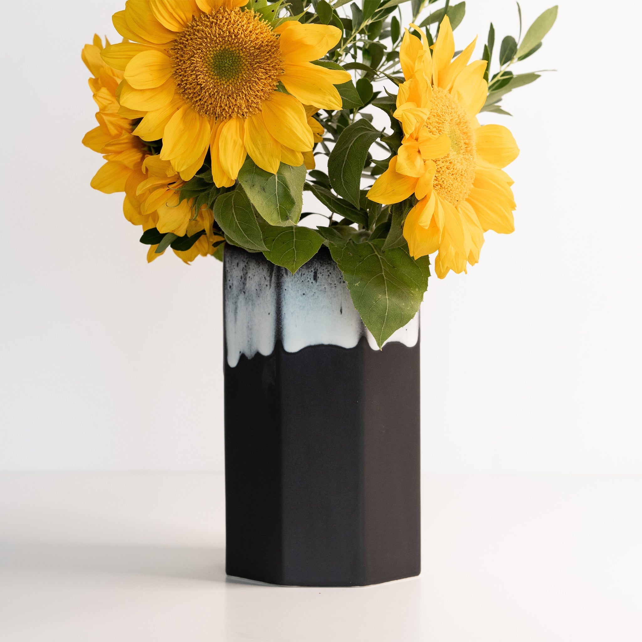 Handmade Porcelain Bouquet Vase - Che Cose Belle