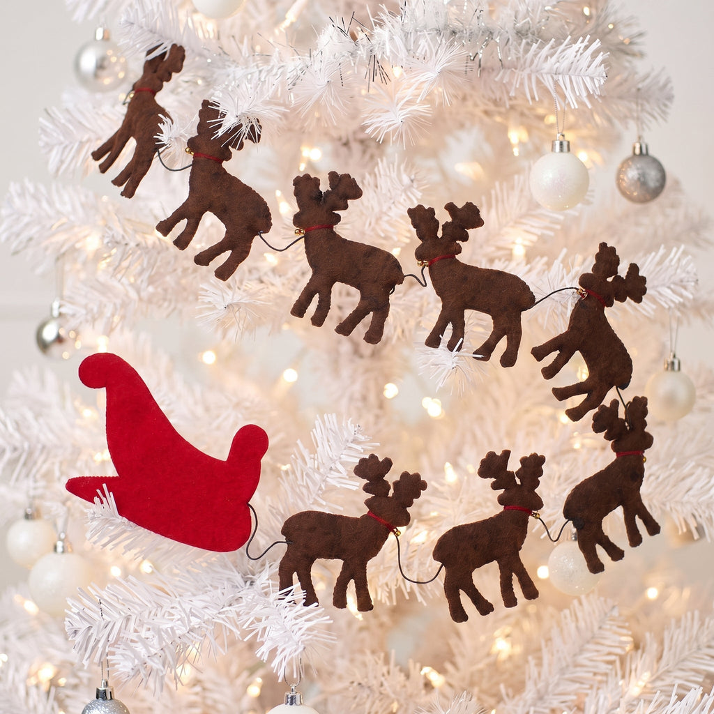 Handmade Reindeer Christmas Garland and Bunting Hand Felted Wool - 6' Arcadia Home - Che Cose Belle