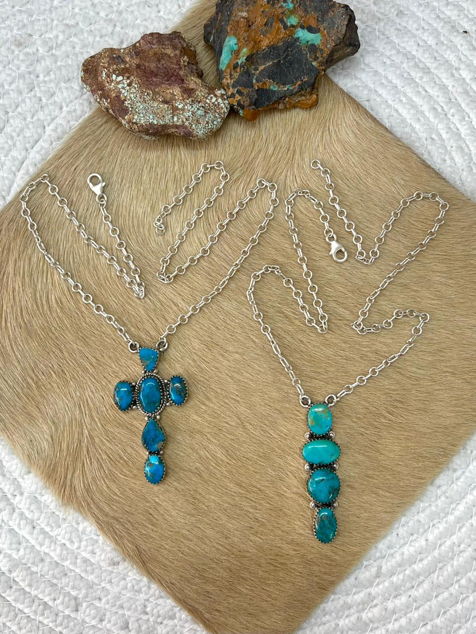 Handmade Sterling Silver Arizona Blue Turquoise Necklace "Signed Nizhoni" - Che Cose Belle