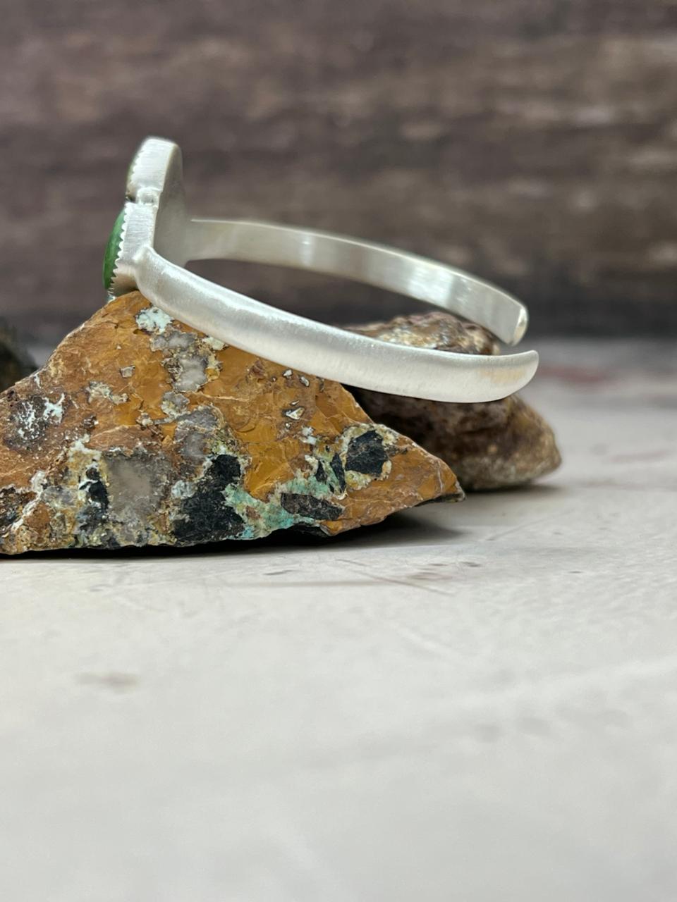 Handmade Sterling Silver Emerald Valley Turquoise Bracelet "Signed Nizhoni" - Che Cose Belle