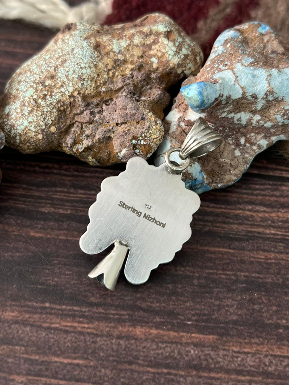 Handmade Sterling Silver Golden Hills and White Collection Blossom Pendant "Signed Nizhoni" - Che Cose Belle
