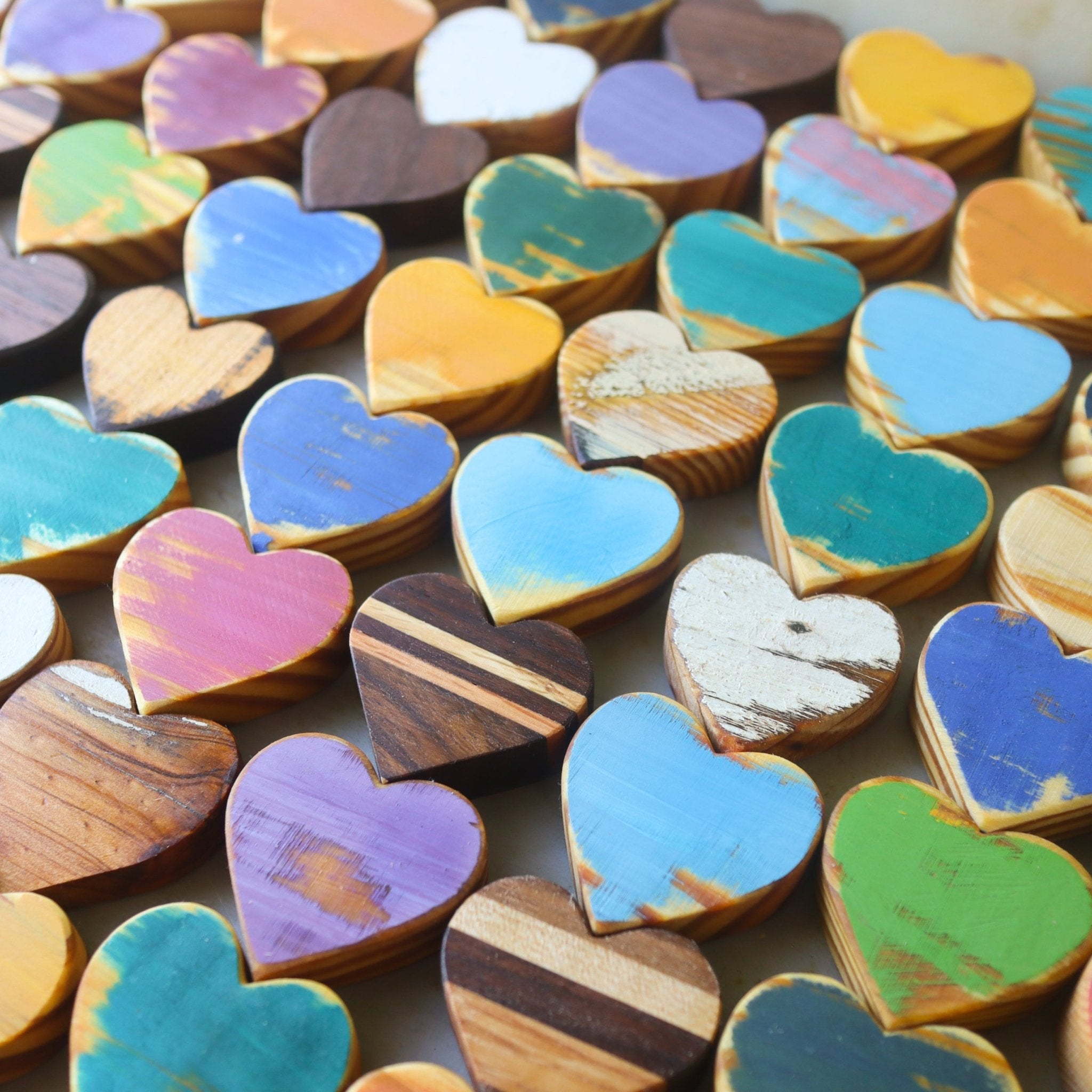Handmade Wooden Hearts - Che Cose Belle