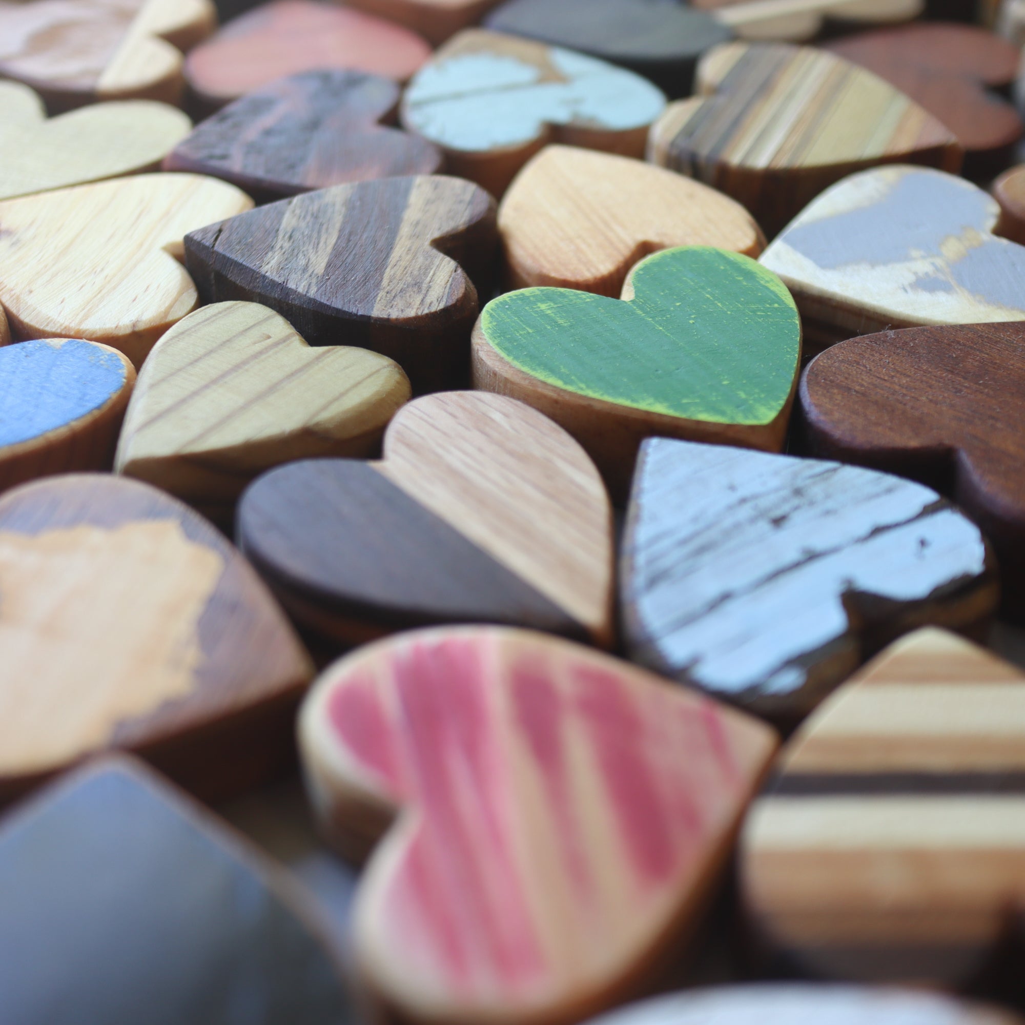 Handmade Wooden Hearts - Che Cose Belle