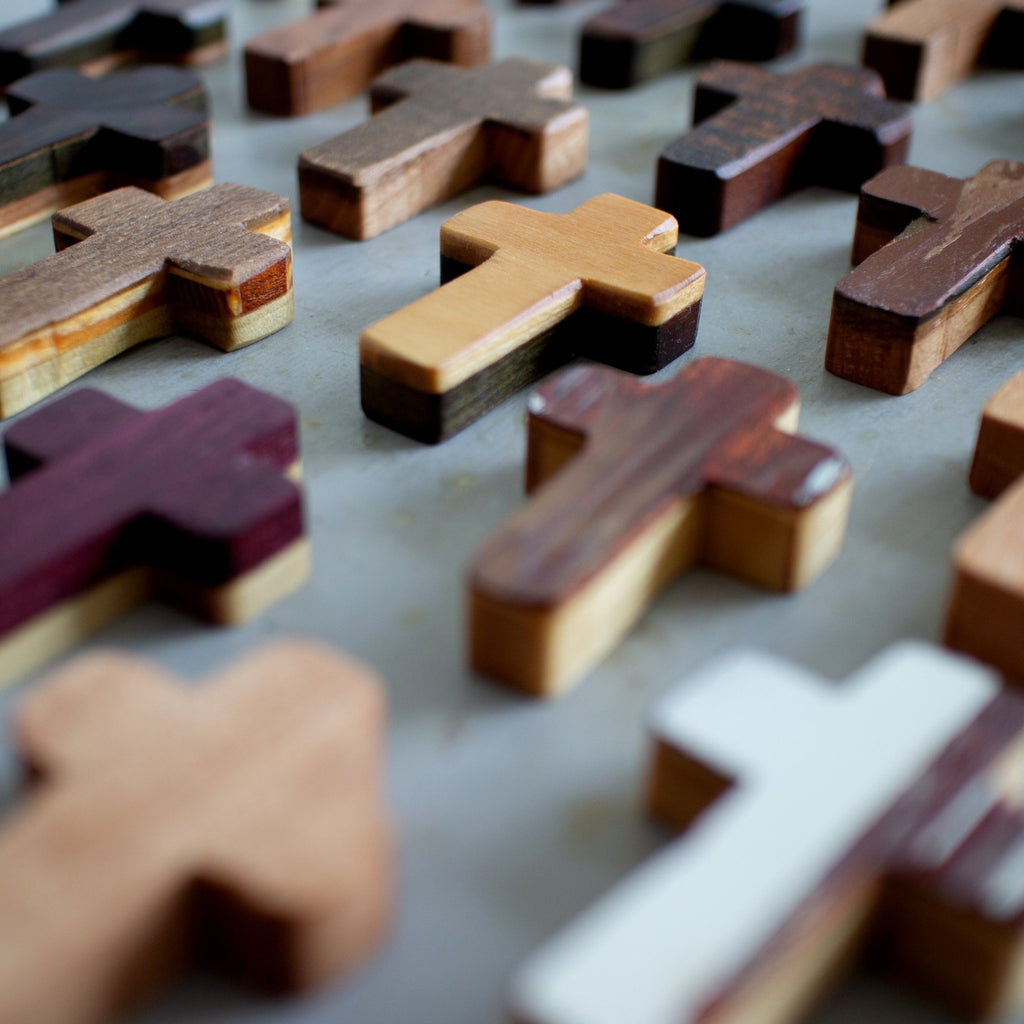 Handmade Wooden Pocket Crosses - Che Cose Belle