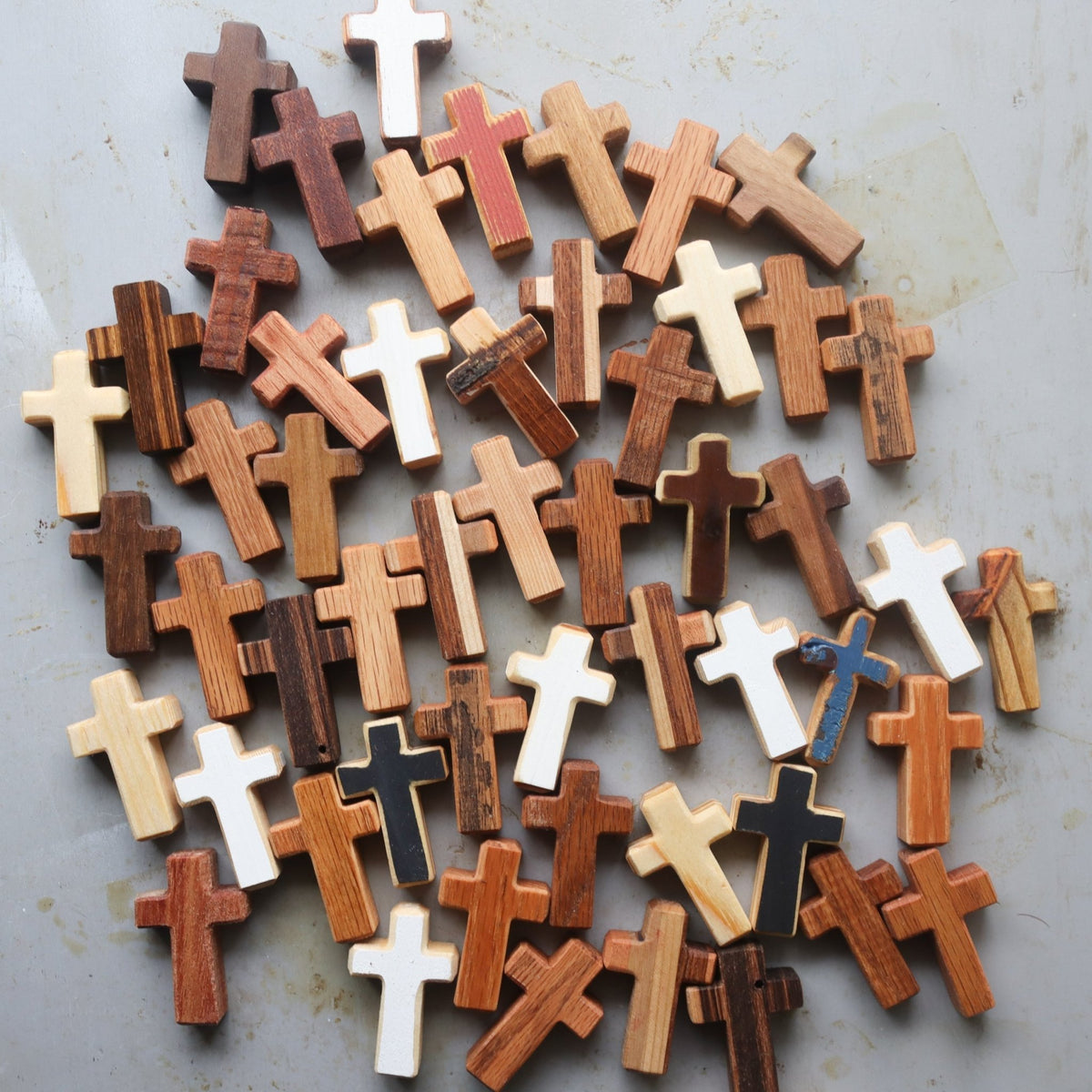 Handmade Wooden Pocket Crosses - Che Cose Belle
