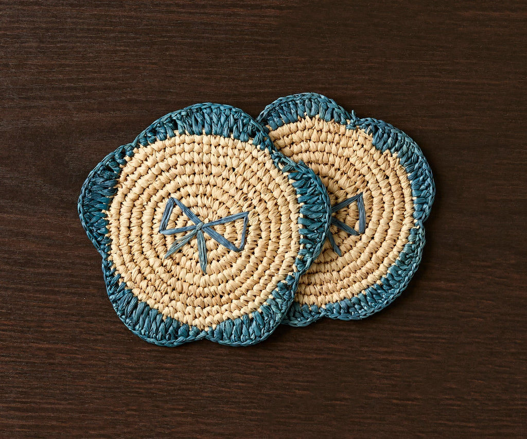Handwoven Raffia Fringe Coaster by Payton James – Bohemian Candle Mat, Rustic Table Decor, Natural Raffia Palm - Che Cose Belle
