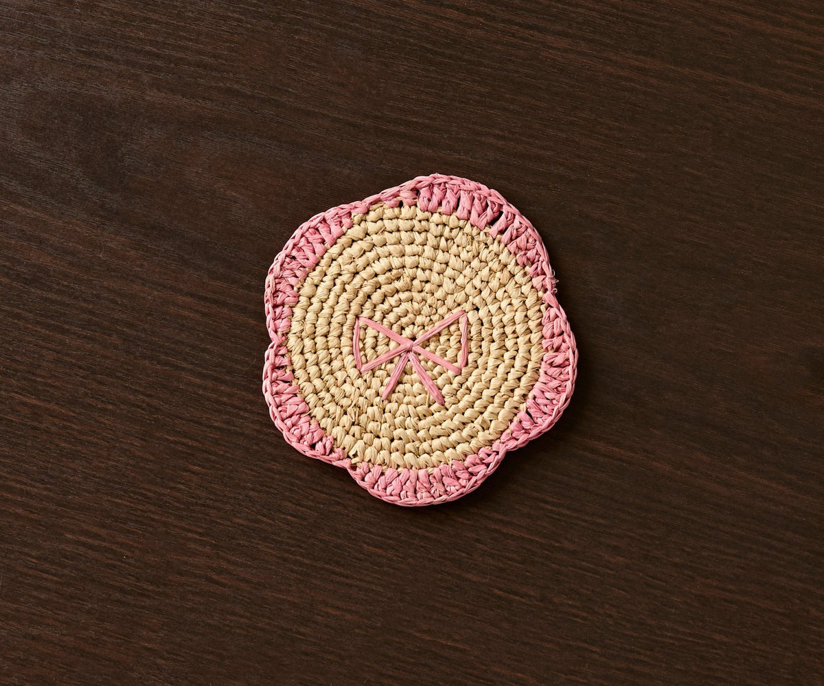 Handwoven Raffia Fringe Coaster by Payton James – Bohemian Candle Mat, Rustic Table Decor, Natural Raffia Palm - Che Cose Belle