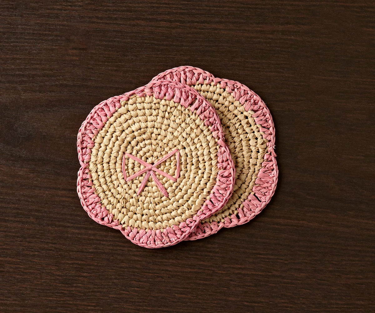 Handwoven Raffia Fringe Coaster by Payton James – Bohemian Candle Mat, Rustic Table Decor, Natural Raffia Palm - Che Cose Belle