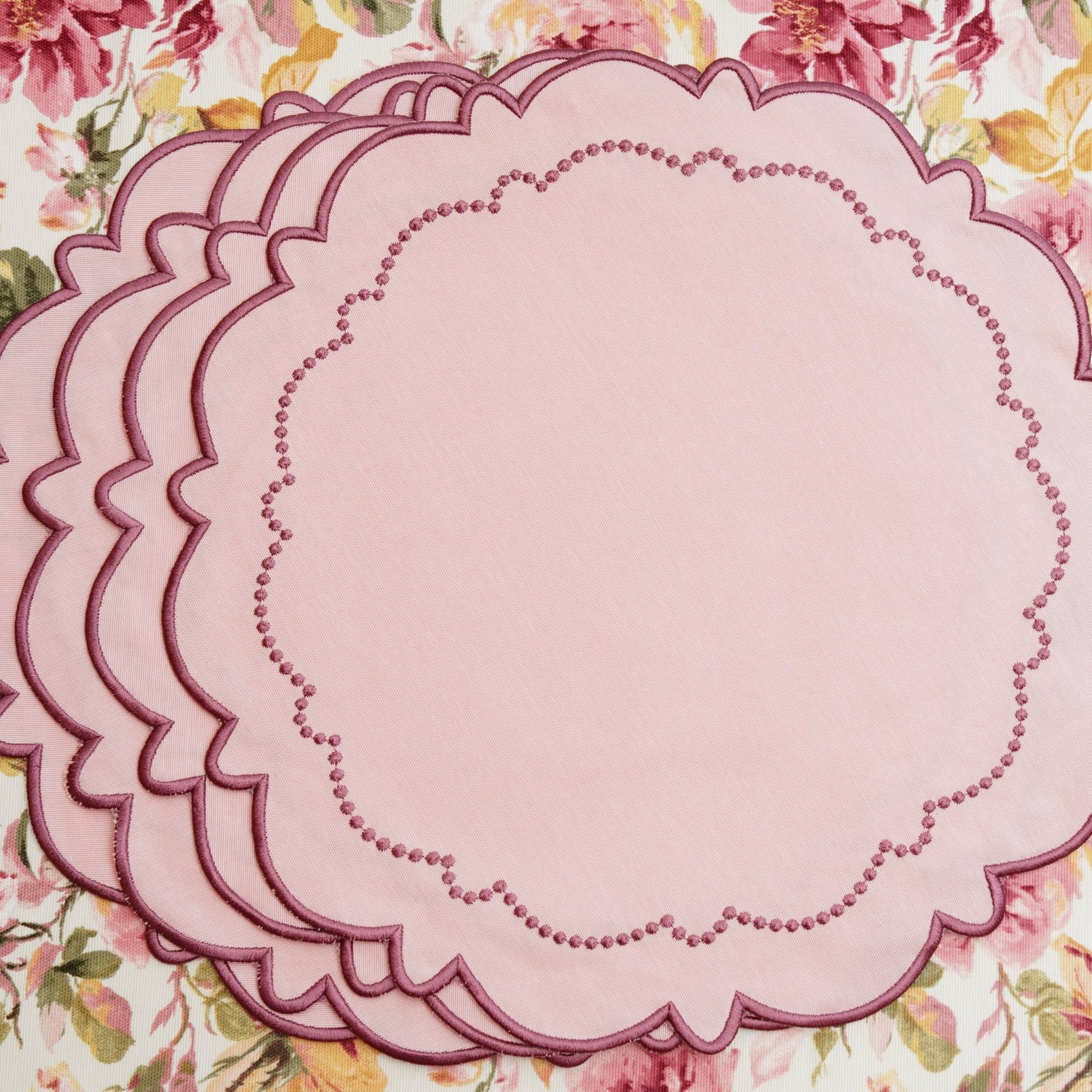 HARMONY LIGHT PINK ROUND FABRIC PLACEMAT (Set Of 4) - Che Cose Belle