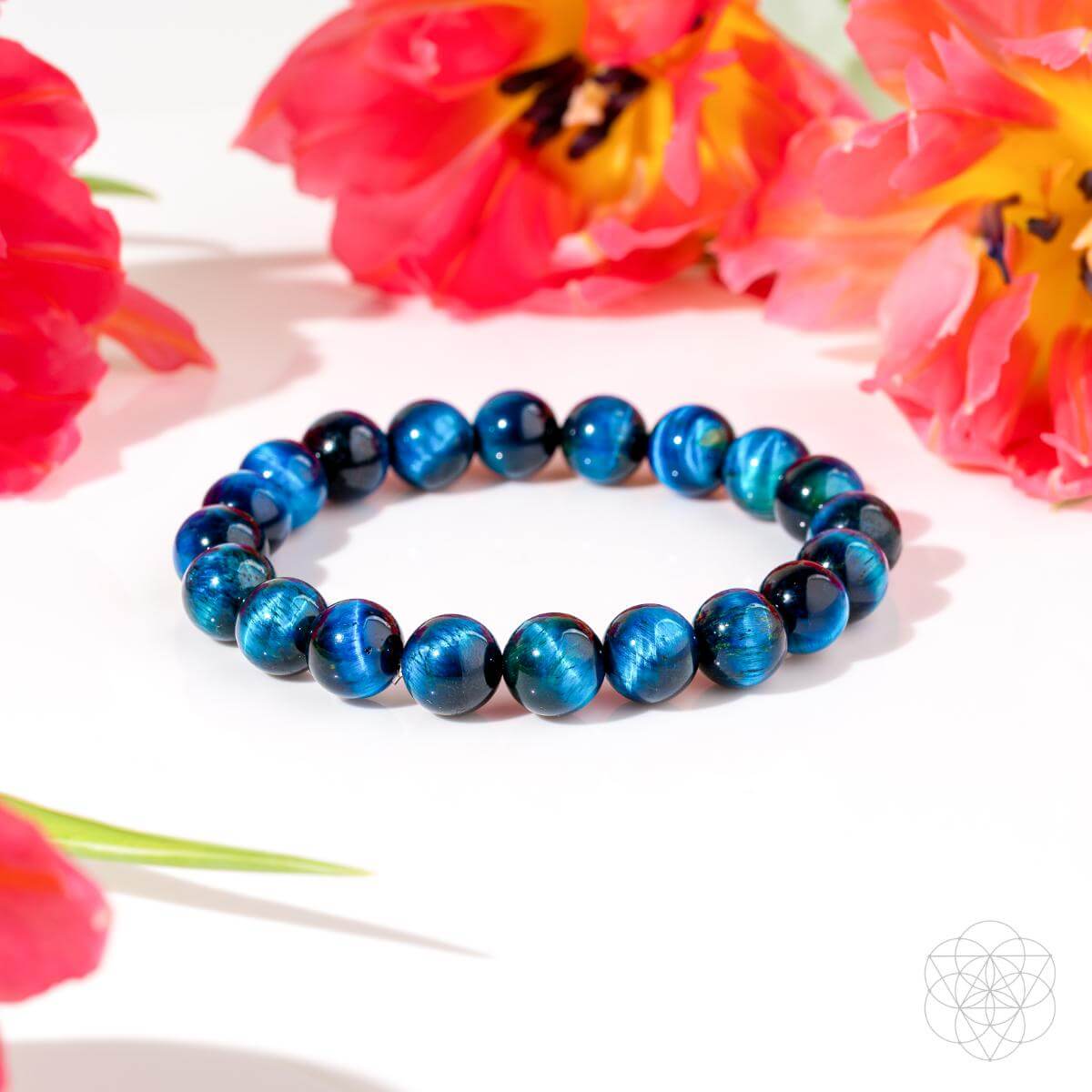 Hawk’s Focus – Royal Blue Tiger’s Eye Bracelet - Che Cose Belle