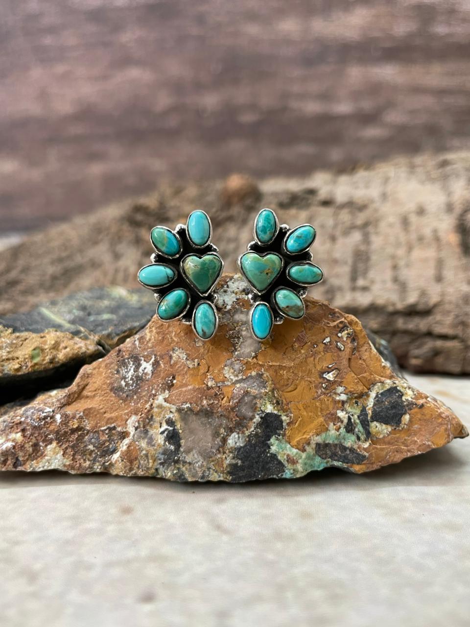 "Heart Collection" Handmade Sterling Silver Kingman Turquoise Adjustable Ring "Signed Nizhoni" - Che Cose Belle
