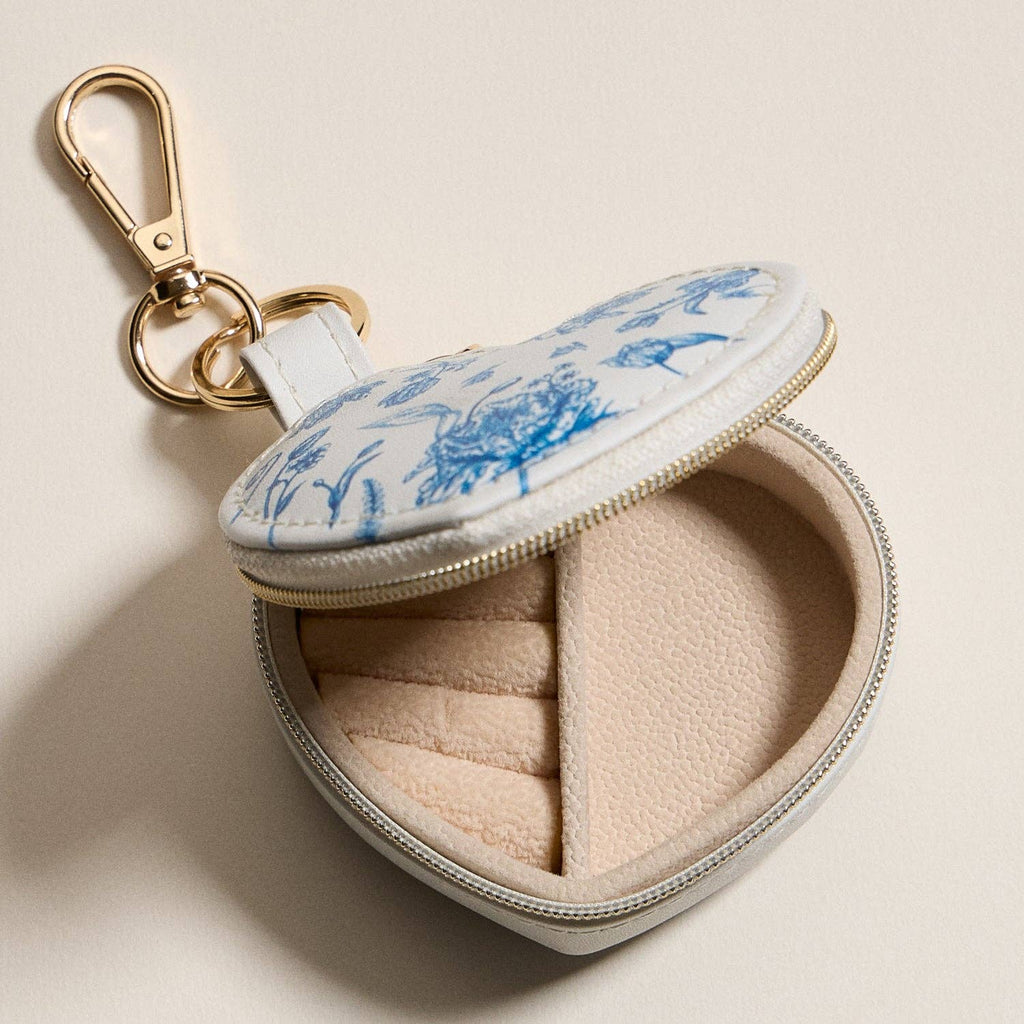 Heart-Shaped Jewelry Travel Case with Keychain | White & Blue Floral Print - Che Cose Belle