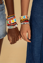 Hearts United Hand Beaded Bracelet - Che Cose Belle