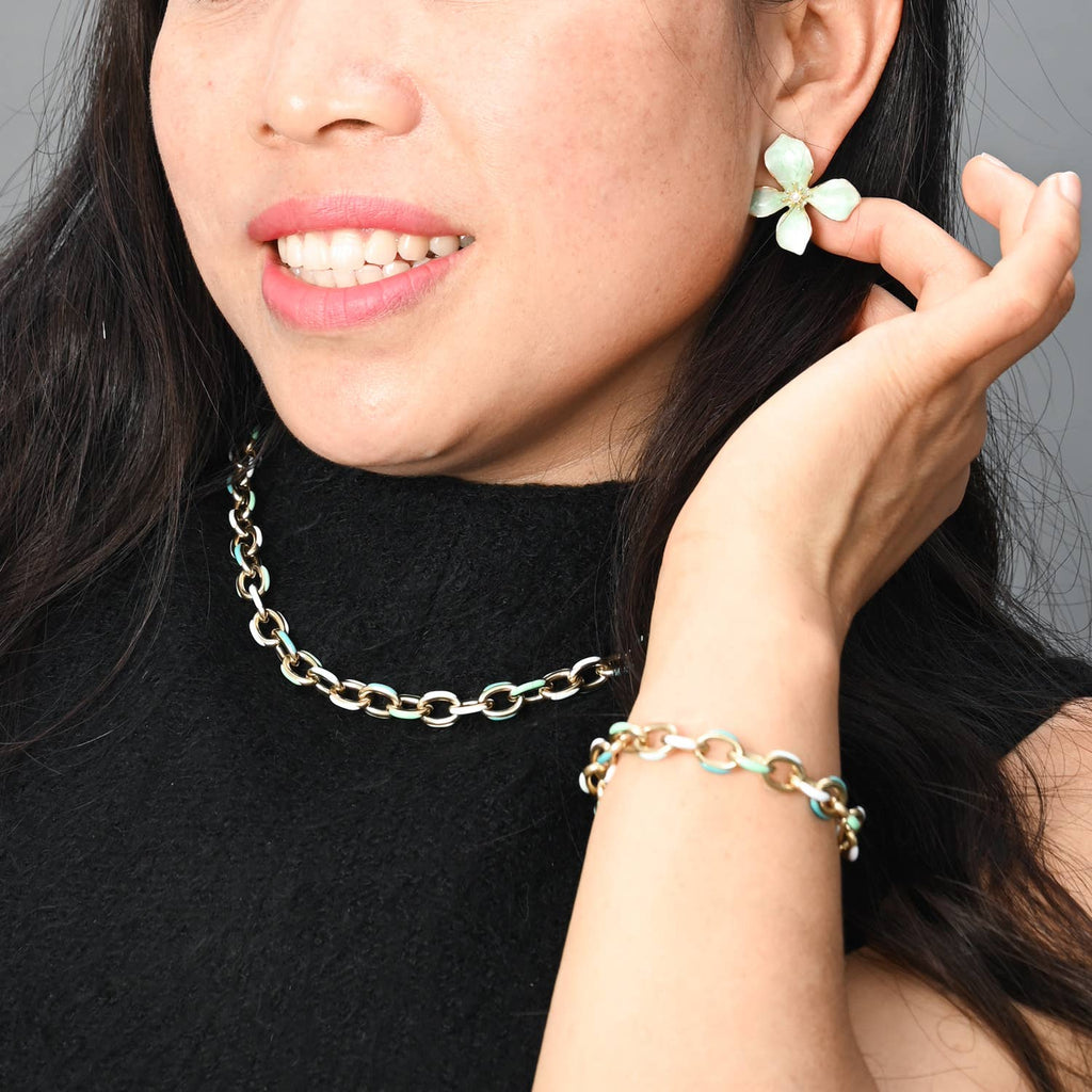 Hope in Bloom Flower Earrings in Mint - Che Cose Belle