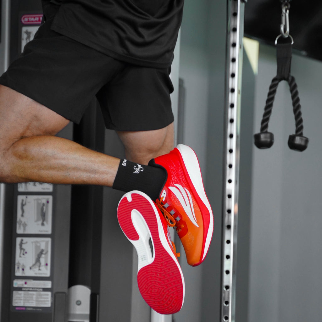 HORUS Orange Men Running Shoe - Che Cose Belle