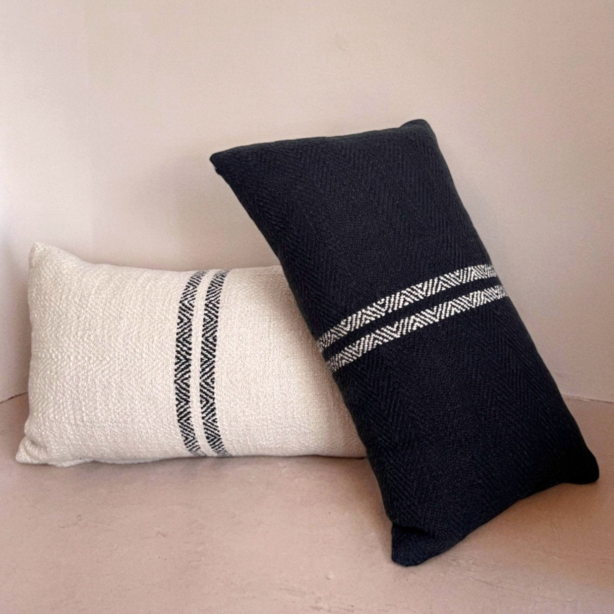Hugh Lumbar Pillow - Cream - Che Cose Belle