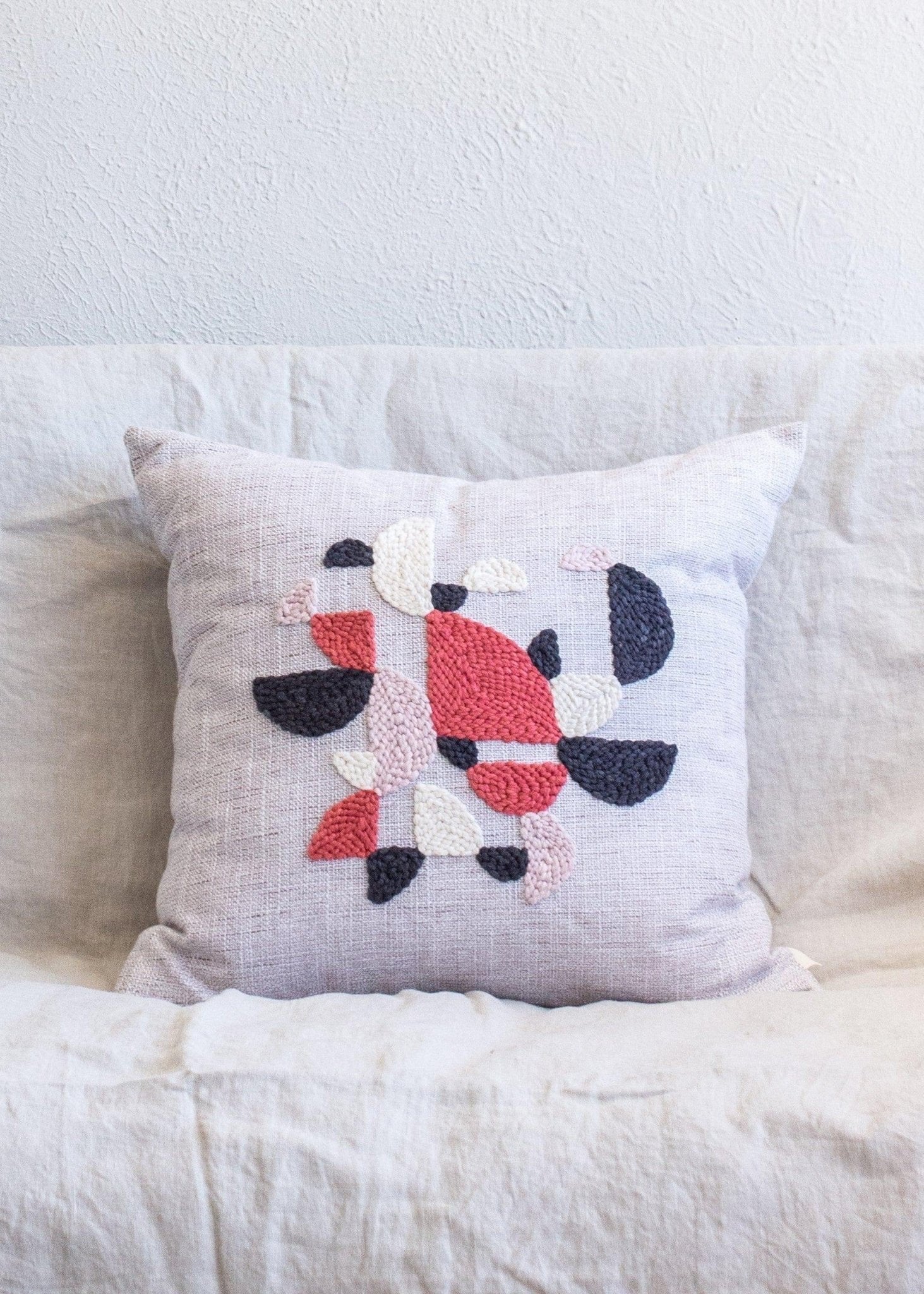 Indilinga Throw Pillow - Che Cose Belle
