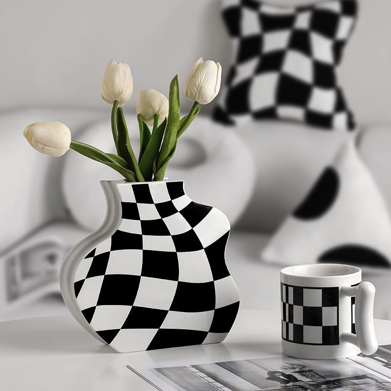 Ins Simple Chessboard Grid Ceramic Vase Living Room Bedroom Hydroponic Flower Vase Home Decoration Ornaments - Che Cose Belle