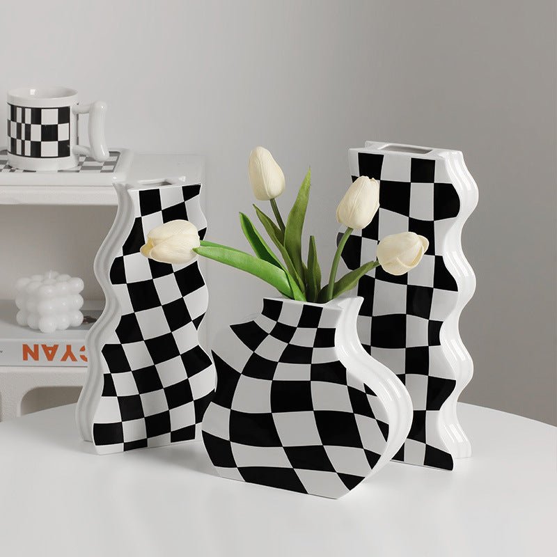 Ins Simple Chessboard Grid Ceramic Vase Living Room Bedroom Hydroponic Flower Vase Home Decoration Ornaments - Che Cose Belle
