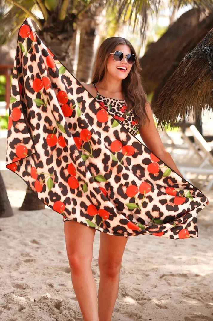 Jess Lea Cherries Gone Wild Towel - Che Cose Belle