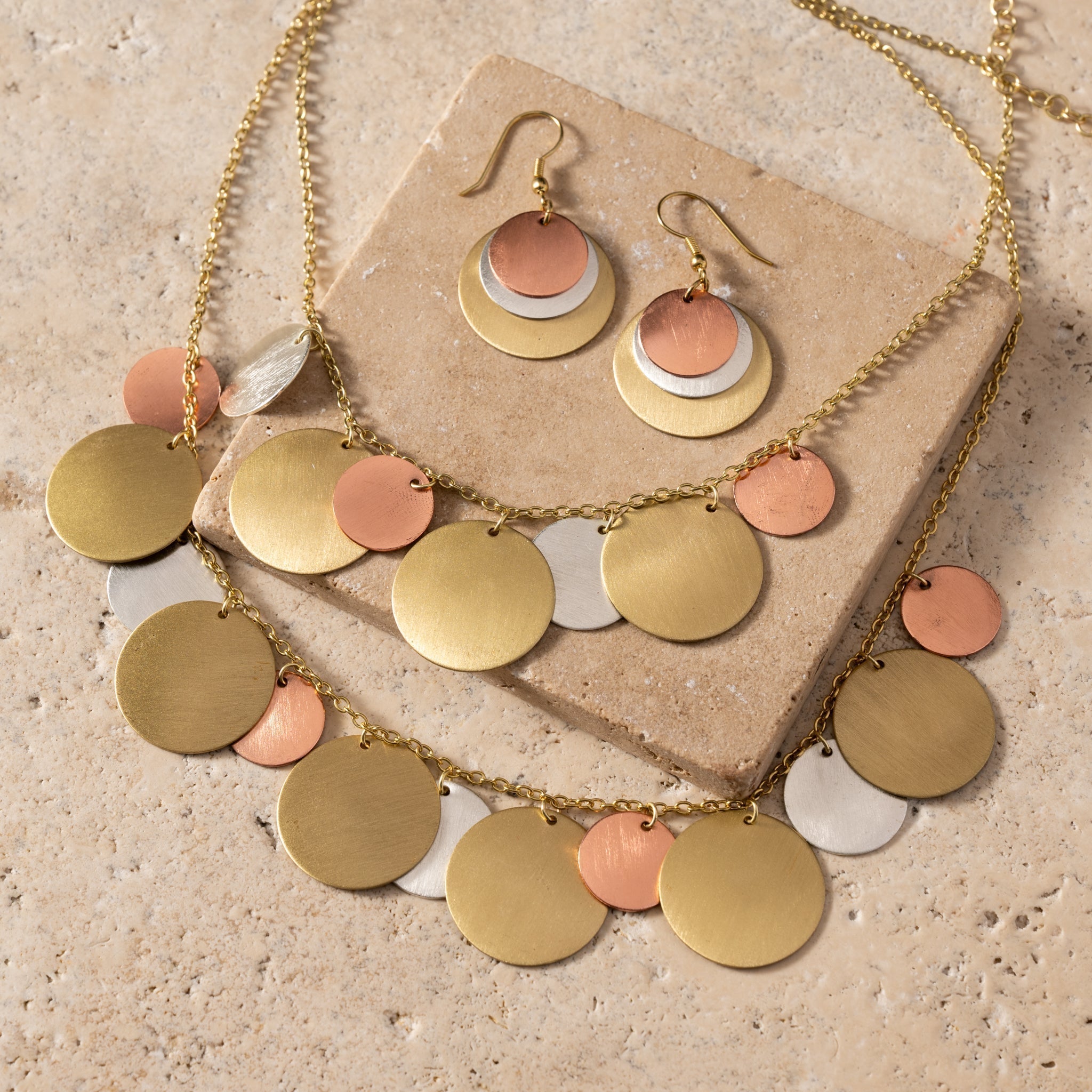 Jharana Layered Disc Necklace - Che Cose Belle