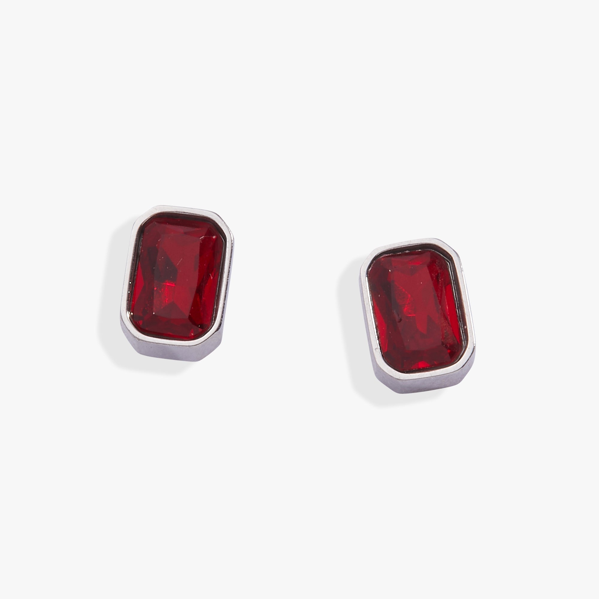 July Emerald - Cut Birthstone Stud Earrings - Che Cose Belle