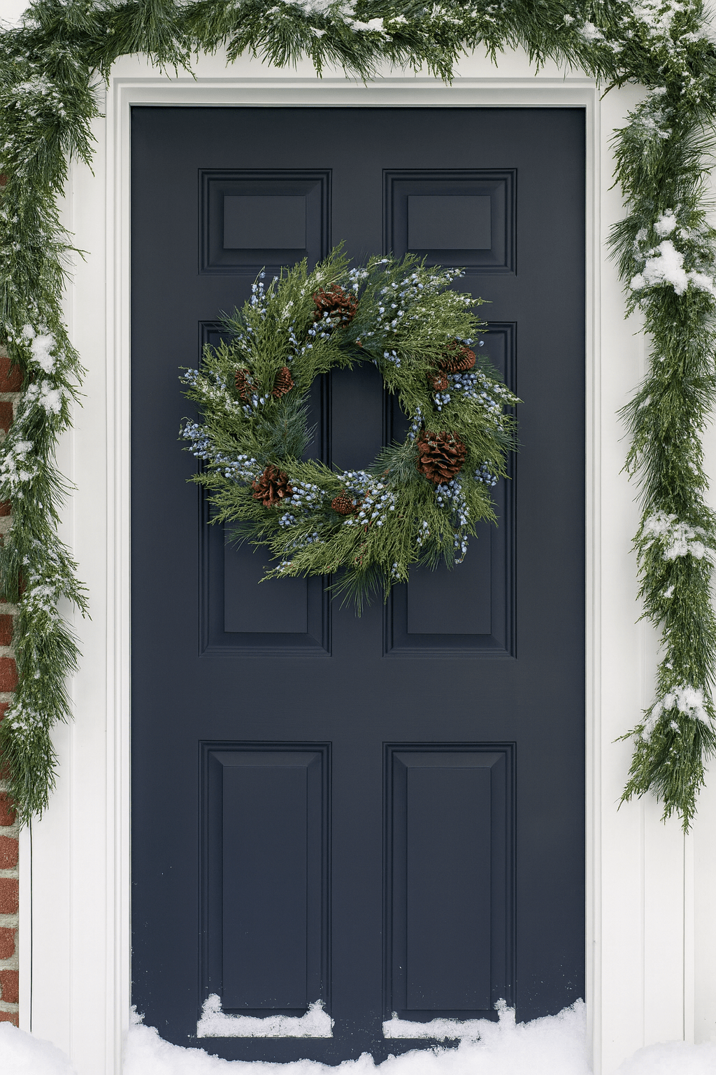 Juniper and Pincone Mixed Pine Wreath | 24'' - Che Cose Belle