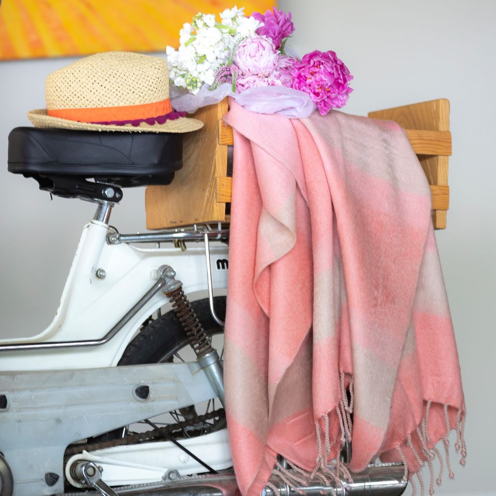 Kallpa Collection - Faded Coral with Braided Fringe - Che Cose Belle