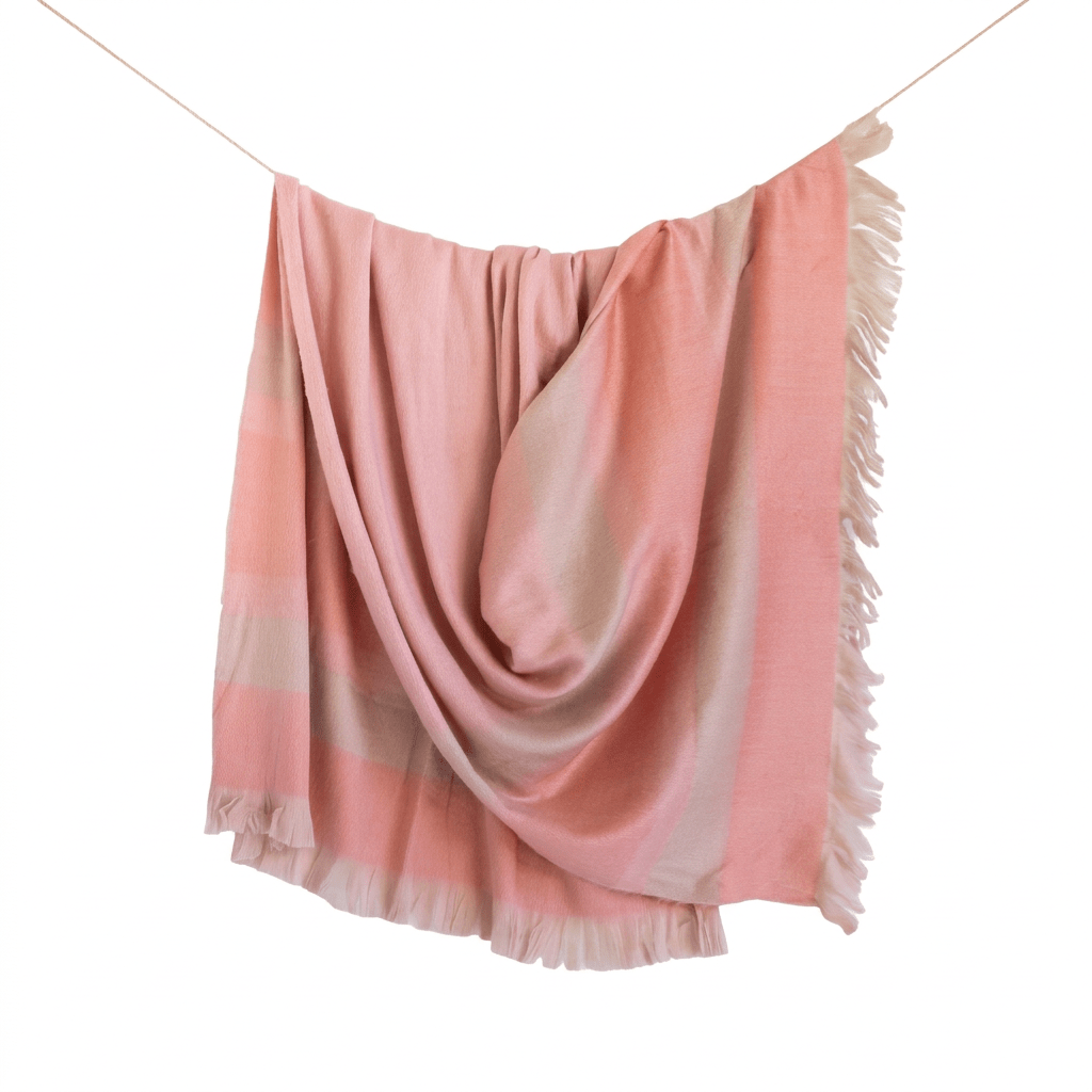 Kallpa Collection - Faded Coral with Eyelash Trim - Che Cose Belle