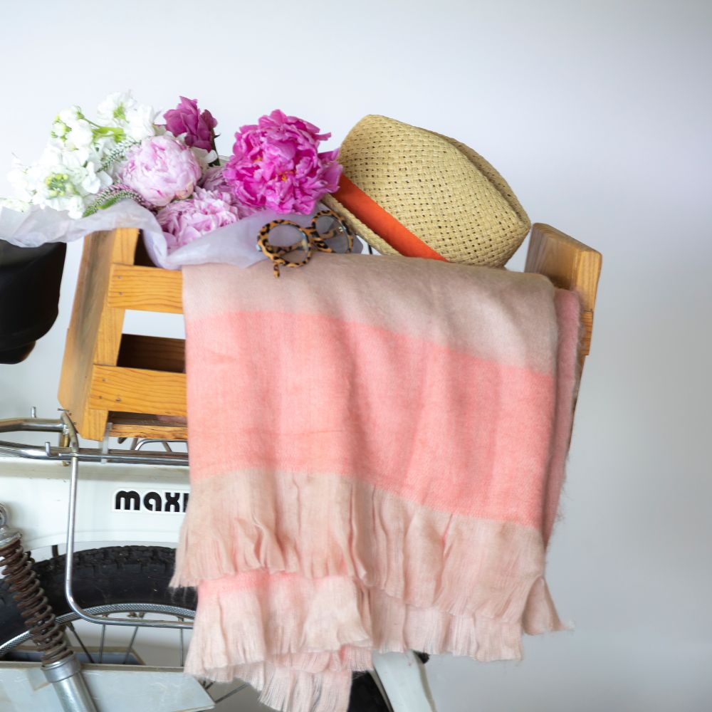 Kallpa Collection - Faded Coral with Eyelash Trim - Che Cose Belle