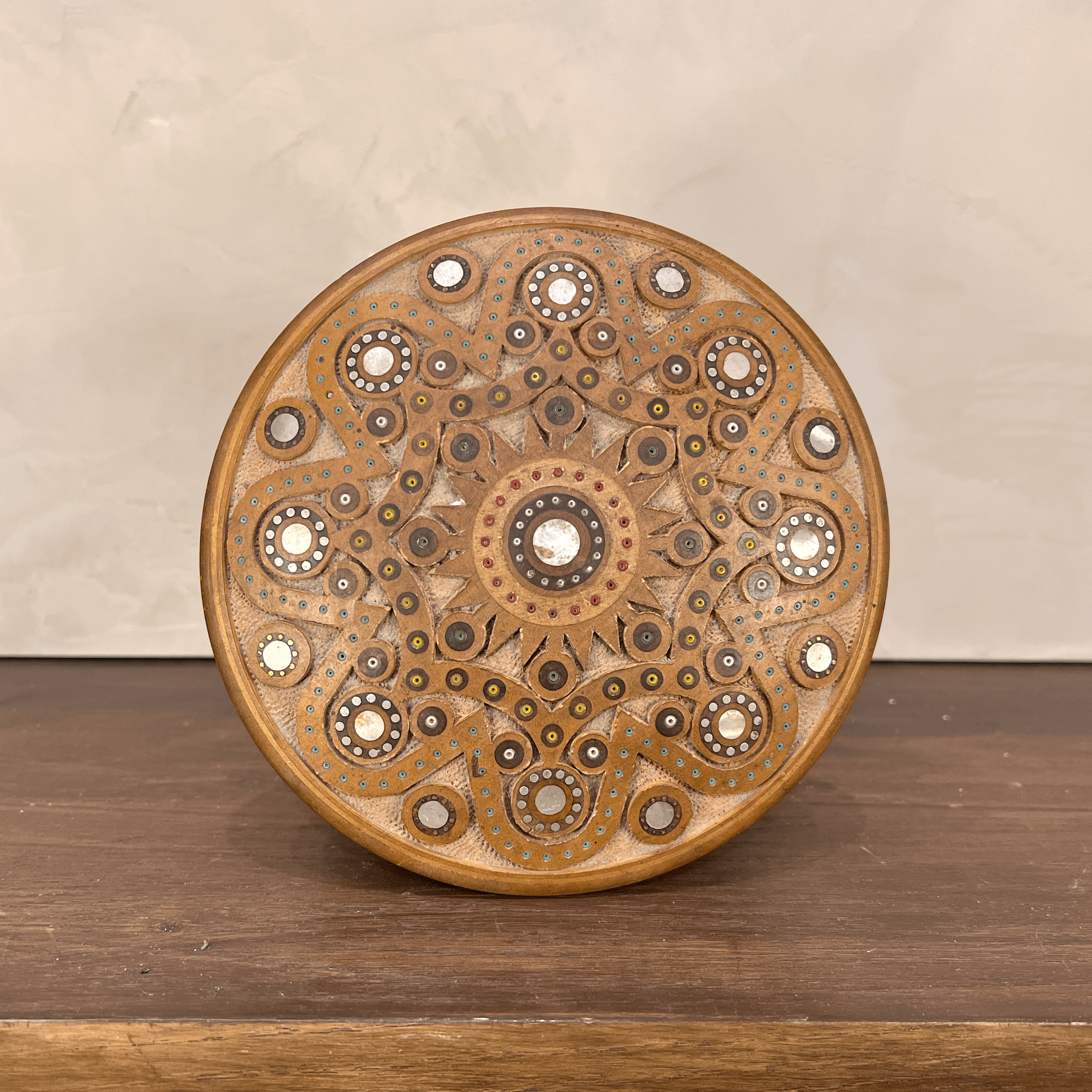 Kalyna Vintage Round Carved Keepsake Box - Che Cose Belle