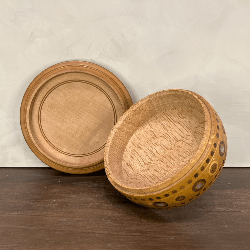 Kalyna Vintage Round Carved Keepsake Box - Che Cose Belle