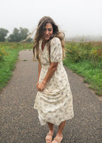 Katrina Half Sleeve Floral Midi Dress - Che Cose Belle