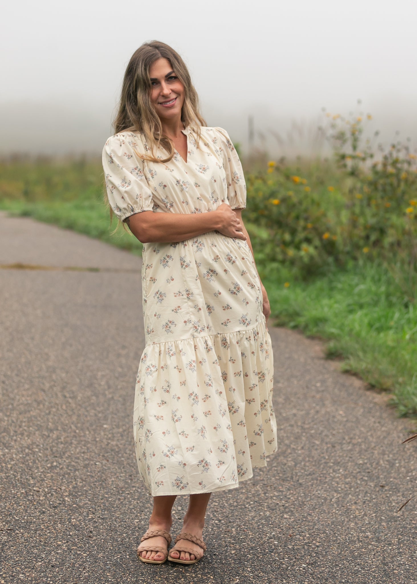 Katrina Half Sleeve Floral Midi Dress - Che Cose Belle
