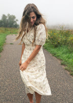 Katrina Half Sleeve Floral Midi Dress - Che Cose Belle