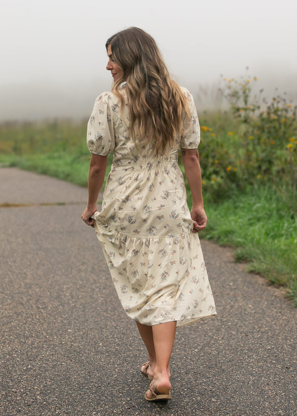 Katrina Half Sleeve Floral Midi Dress - Che Cose Belle