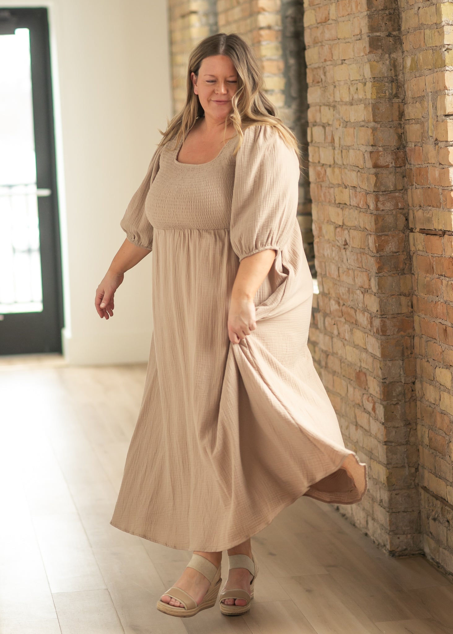 Kayleen Tan Smocked Bodice Gauze Dress - Che Cose Belle