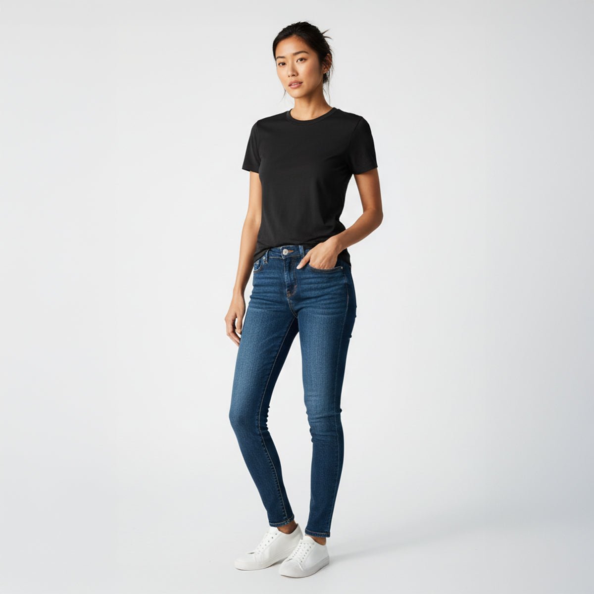Kenzi Black Short Sleeve Crew - Che Cose Belle