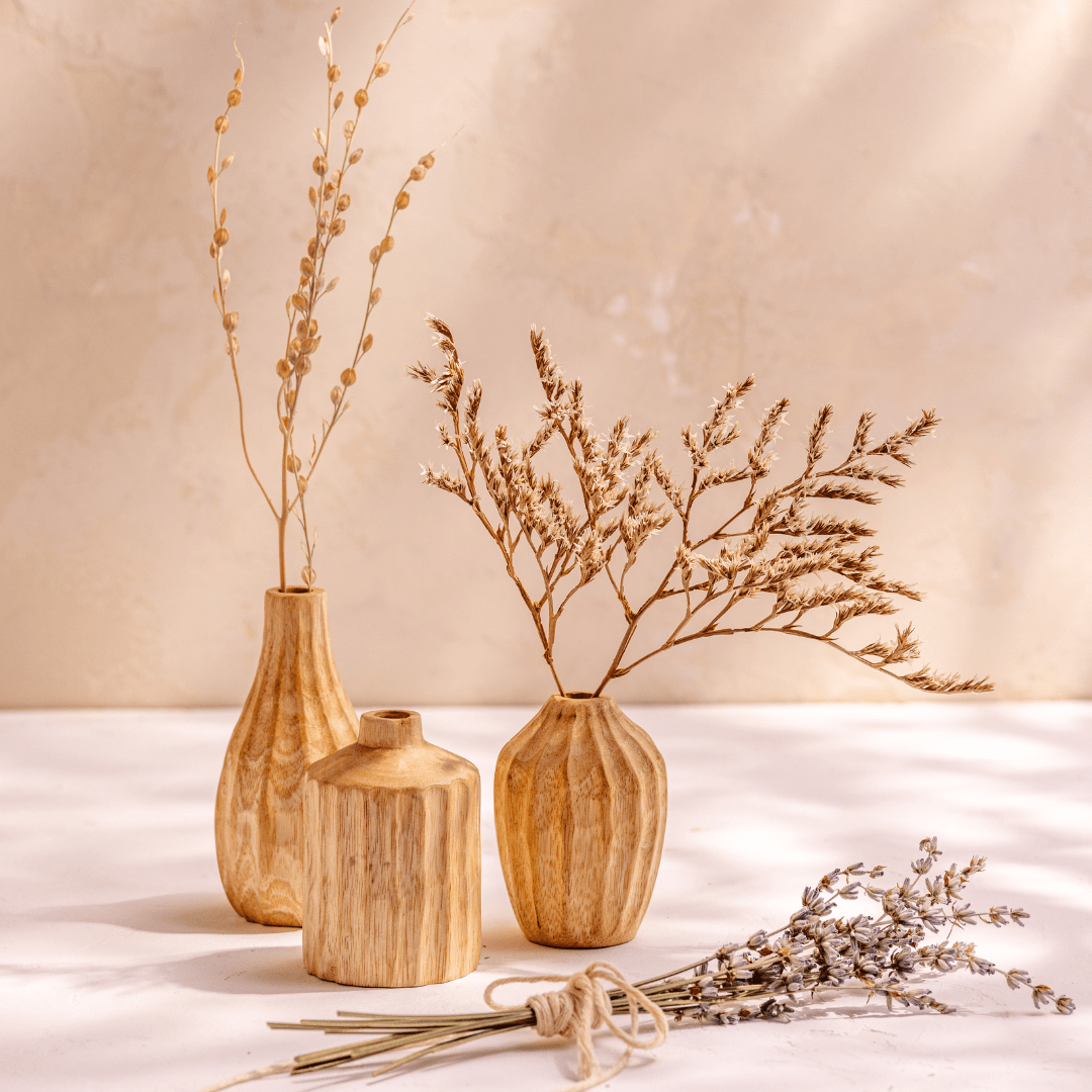 Kiln Mango Carved Mini Vases, Set of 3 - Che Cose Belle