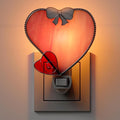 KY&BOSAM Plug in Pink Heart Night Light Stained Glass Nightlight Decorative Wall Night lights with On/Off Switch Come with 7 Watt Bulb Mother`s Christmas Valentine`s Holiday Spring & Winter Home Decor - Che Cose Belle