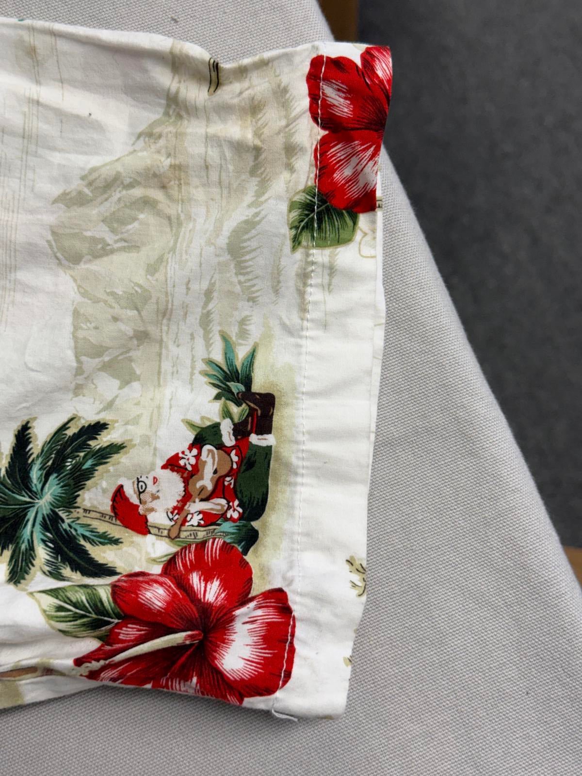 Ky's Men Hawaiian Shirt Surfing Santa Made in Hawaii Shirt L - Che Cose Belle