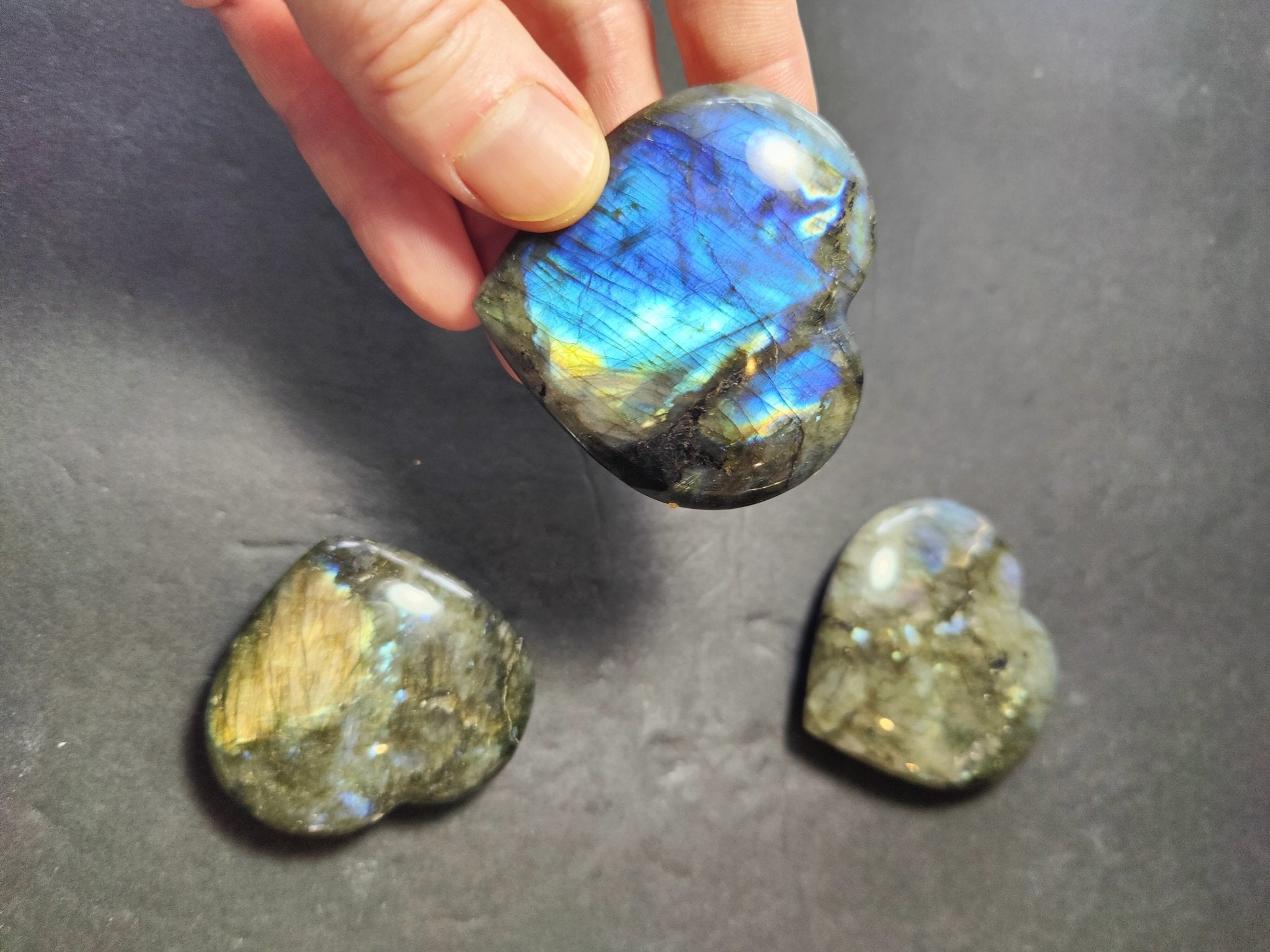 Labradorite Carved & Polished Heart - Che Cose Belle