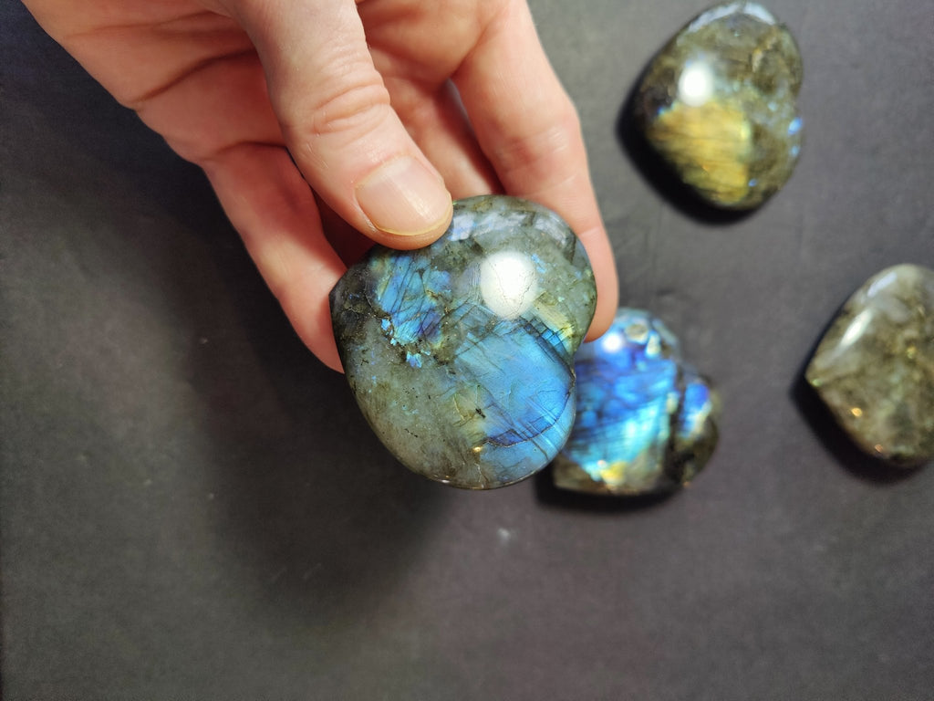 Labradorite Carved & Polished Heart - Che Cose Belle