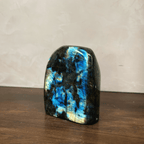 Labradorite Freeform Rounded Stone - Che Cose Belle